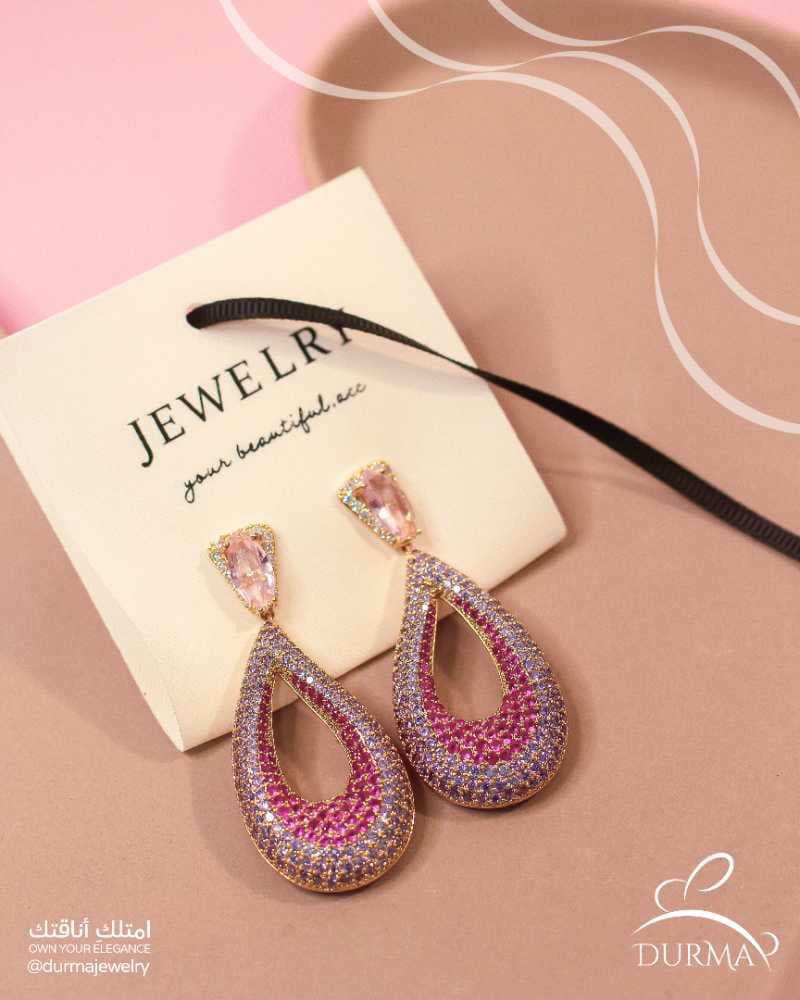 أقراط زهرية